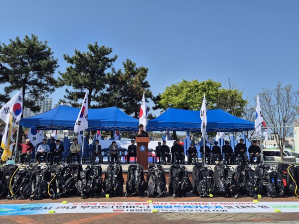 d8ff2cdbd525e00e56bf8f3072a9b79d_1746163115_6263.jpg