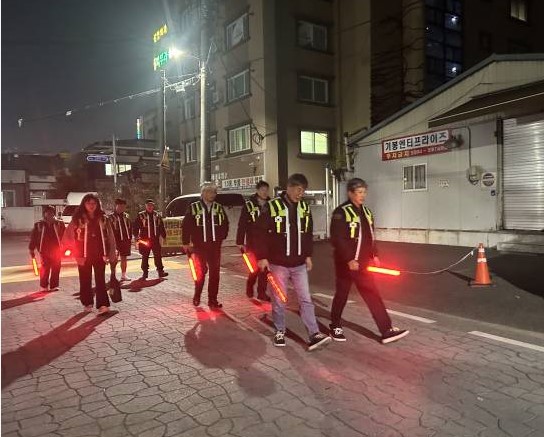 6dd65d76a1cb31d4f0a8634c59034068_1764748439_0452.jpg 6dd65d76a1cb31d4f0a8634c59034068_1764748439_0452.jpg