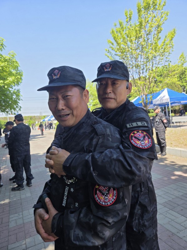 d0c1a2294f0fa9a3efcc339d01922cfe_1778136272_4211.jpg